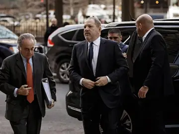 Harvey Weinstein llegando al juzgado Harvey Weinstein llegando al juzgado