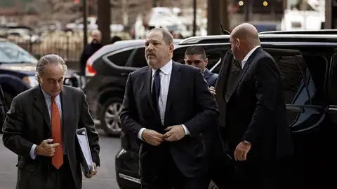 Harvey Weinstein llegando al juzgado Harvey Weinstein llegando al juzgado