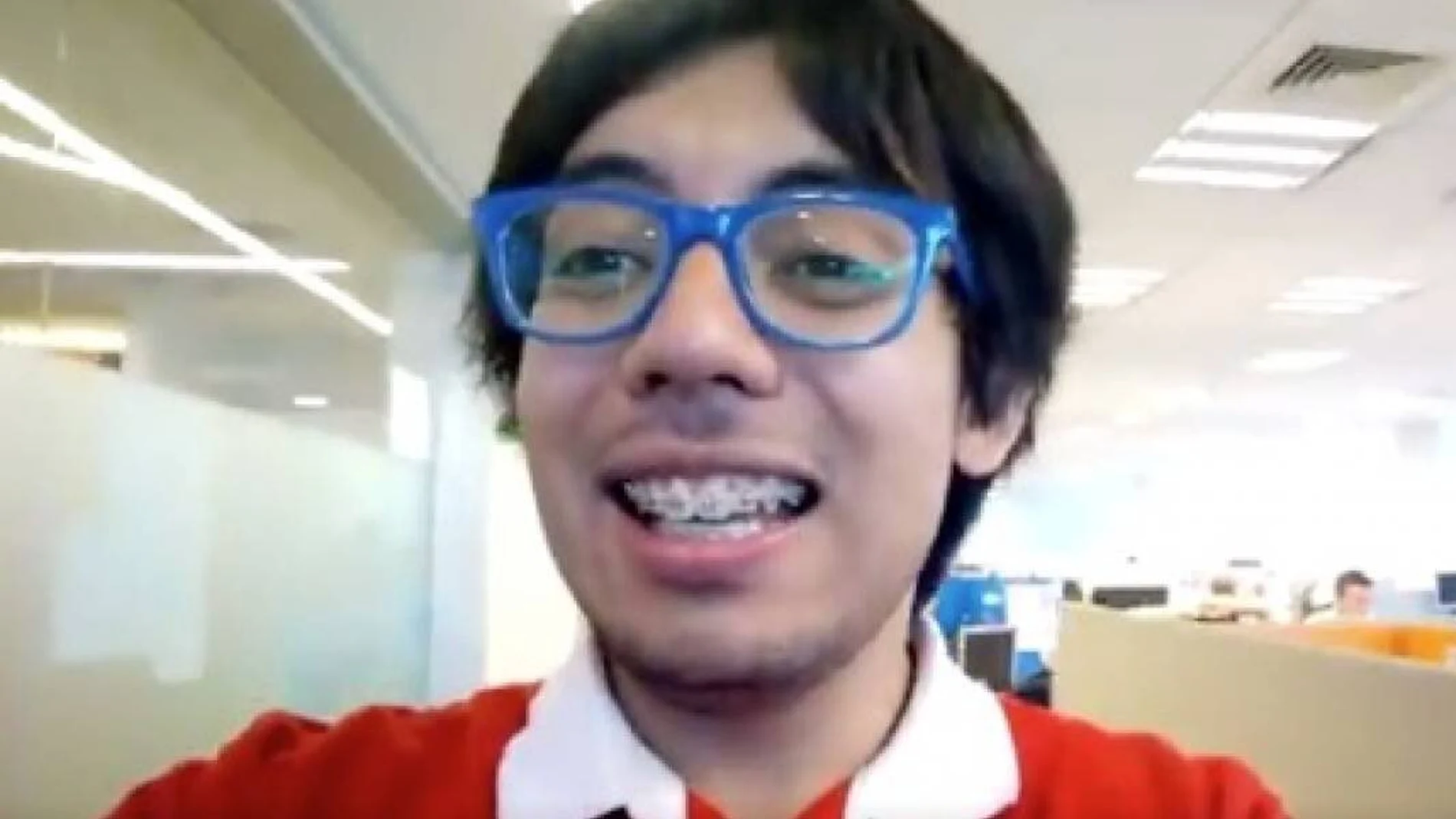 El joven autista que se ha graduado como ingeniero El joven autista que se ha graduado como ingeniero