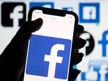 Facebook Facebook