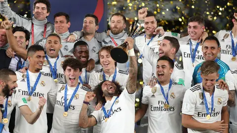 Los jugadores del Real Madrid celebran su victoria en el Mundial de Clubes Los jugadores del Real Madrid celebran su victoria en el Mundial de Clubes