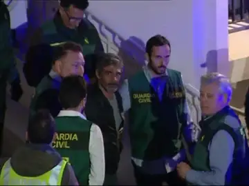 El momento en el que Bernardo Montoya, asesino confeso de Laura Luelmo se disculpa: "Pido perdón a la familia" El momento en el que Bernardo Montoya, asesino confeso de Laura Luelmo se disculpa: "Pido perdón a la familia"