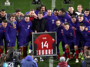 El Atlético homenajea a Gabi El Atlético homenajea a Gabi