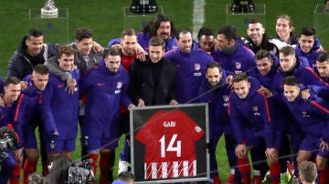 El Atlético homenajea a Gabi