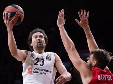 lasexta Deportes (22-12-18) Llull, Thompkins y Randolph sacan del charco al Real Madrid ante el Bayern lasexta Deportes (22-12-18) Llull, Thompkins y Randolph sacan del charco al Real Madrid ante el Bayern