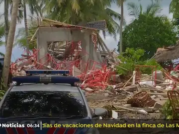 TSUNAMI TSUNAMI