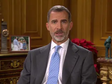 Mensaje del rey con nuevo gobierno, Cataluña y aniversario de la Constitución Mensaje del rey con nuevo gobierno, Cataluña y aniversario de la Constitución