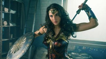 Gal Gadot como Wonder Woman