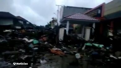 Así han quedado las zonas costeras de Sonda (Indonesia) tras el paso del tsunami 