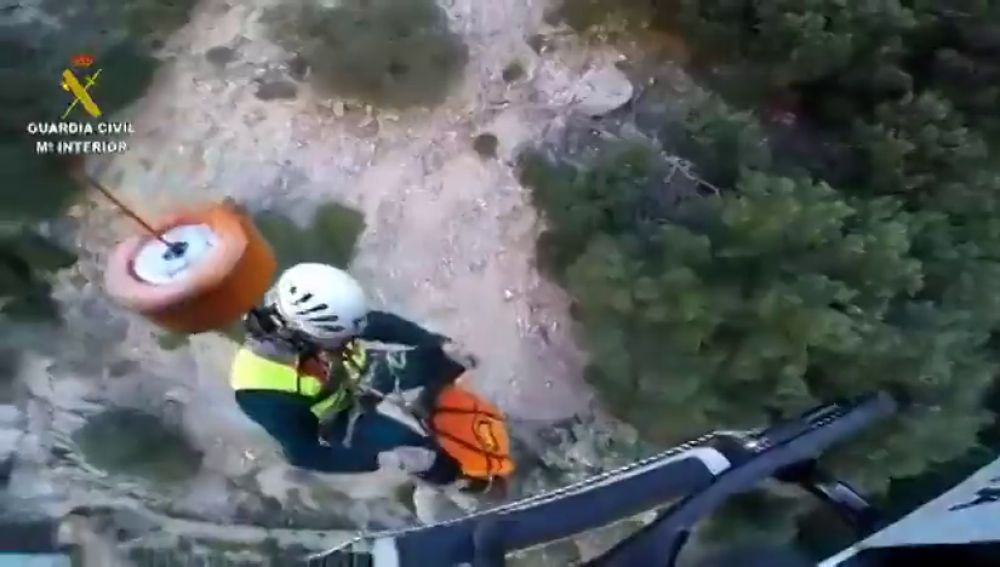 Rescatan a un barranquista que se cayó desde unos ocho metros en un barranco en Mallorca
