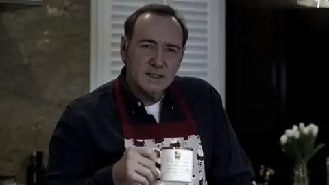 Kevin Spacey reaparece desafiante ante las acusaciones de abuso Kevin Spacey reaparece desafiante ante las acusaciones de abuso