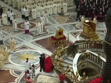 Mensaje del Papa contra la codicia en la Misa del Gallo Mensaje del Papa contra la codicia en la Misa del Gallo