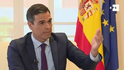 Pedro Sánchez se hace liberal para ocupar el centro Pedro Sánchez se hace liberal para ocupar el centro