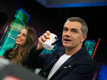 Los problemas de Toni Cantó al mezclar ser político con ser actor: "Hay bastantes teatros que no me contratan" Los problemas de Toni Cantó al mezclar ser político con ser actor: "Hay bastantes teatros que no me contratan"