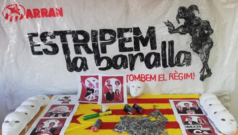 El material incautado tras los desórdenes públicos ocurridos hoy en los alrededores del Tribunal Supremo