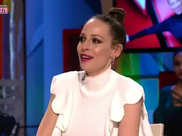 Eva González cuenta los secretos de 'La Voz': "Antonio Orozco está dispuesto a todo incluso a casarse con una concursante" Eva González cuenta los secretos de 'La Voz': "Antonio Orozco está dispuesto a todo incluso a casarse con una concursante"