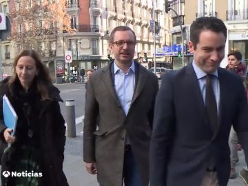 Noticias 1 Antena 3 (09-01-19) El PP presenta a Vox un documento alternativo para alcanzar un acuerdo en Andalucía