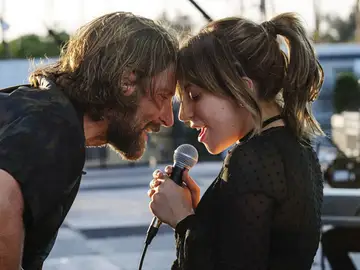 Bradley Cooper y Lady Gaga en 'Ha nacido una estrella' Bradley Cooper y Lady Gaga en 'Ha nacido una estrella'