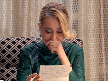 Luisita, muere de amor al leer la carta de Amelia
