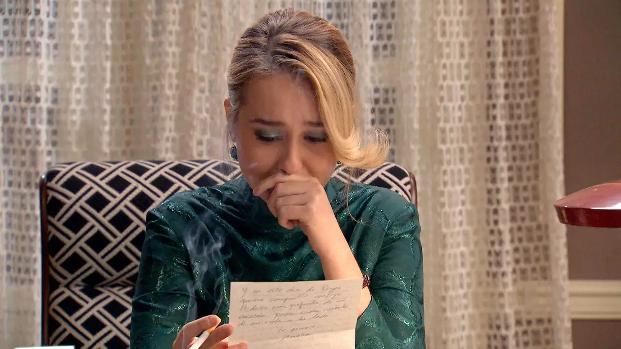 VÍDEO - AMAR: Luisita, muere de amor al leer la carta de Amelia