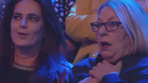 Una talent revolucionará las Audiciones a ciegas de 'La Voz': "Mi abuela es la verdadera artista y se merece el aplauso que me lleve yo hoy" Una talent revolucionará las Audiciones a ciegas de 'La Voz': "Mi abuela es la verdadera artista y se merece el aplauso que me lleve yo hoy"