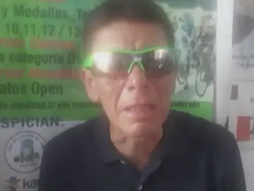 El desgarrador testimonio del padre del niño ciclista atropellado mortalmente en Perú: "Sentí morirme en ese momento" El desgarrador testimonio del padre del niño ciclista atropellado mortalmente en Perú: "Sentí morirme en ese momento"