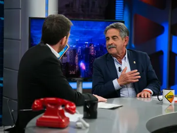 VÍDEO: Miguel Ángel Revilla, sobre las grabaciones del comisario Villarejo: "Si me hubiera grabado me gustaría que lo pusiese" VÍDEO: Miguel Ángel Revilla, sobre las grabaciones del comisario Villarejo: "Si me hubiera grabado me gustaría que lo pusiese"