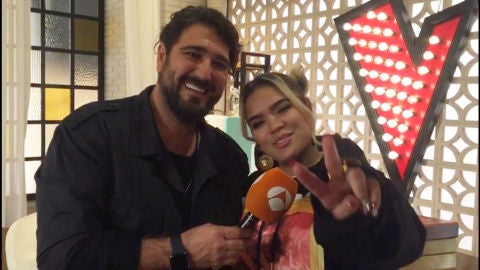 Antonio Orozco y Karol G 'La Voz'