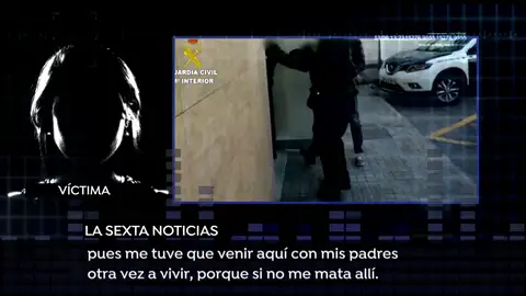 Una exnovia del líder de 'La Manada' de Callosa: "Con la última paliza me tuve que volver con mis padres porque si no me mata allí" Una exnovia del líder de 'La Manada' de Callosa: "Con la última paliza me tuve que volver con mis padres porque si no me mata allí"