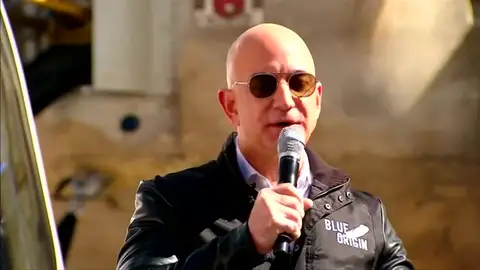 Los mensajes eróticos del dueño de Amazon y su amante Los mensajes eróticos del dueño de Amazon y su amante