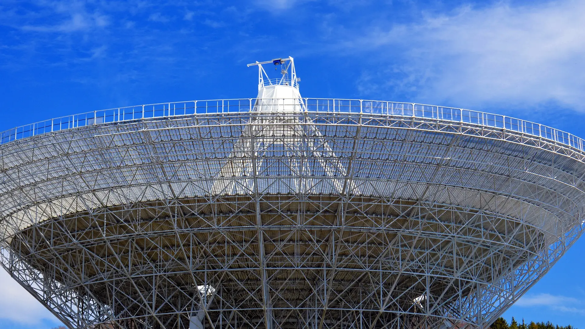 Los canadienses esperan que m&aacute;s telescopios ayuden a toparse con estas se&ntilde;ales de radio