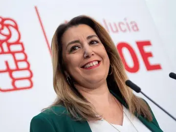 Noticias 1 Antena 3 (11-01-19) Susana Díaz niega discrepancias con el PSOE por mantenerse al frente el partido en Andalucía Noticias 1 Antena 3 (11-01-19) Susana Díaz niega discrepancias con el PSOE por mantenerse al frente el partido en Andalucía