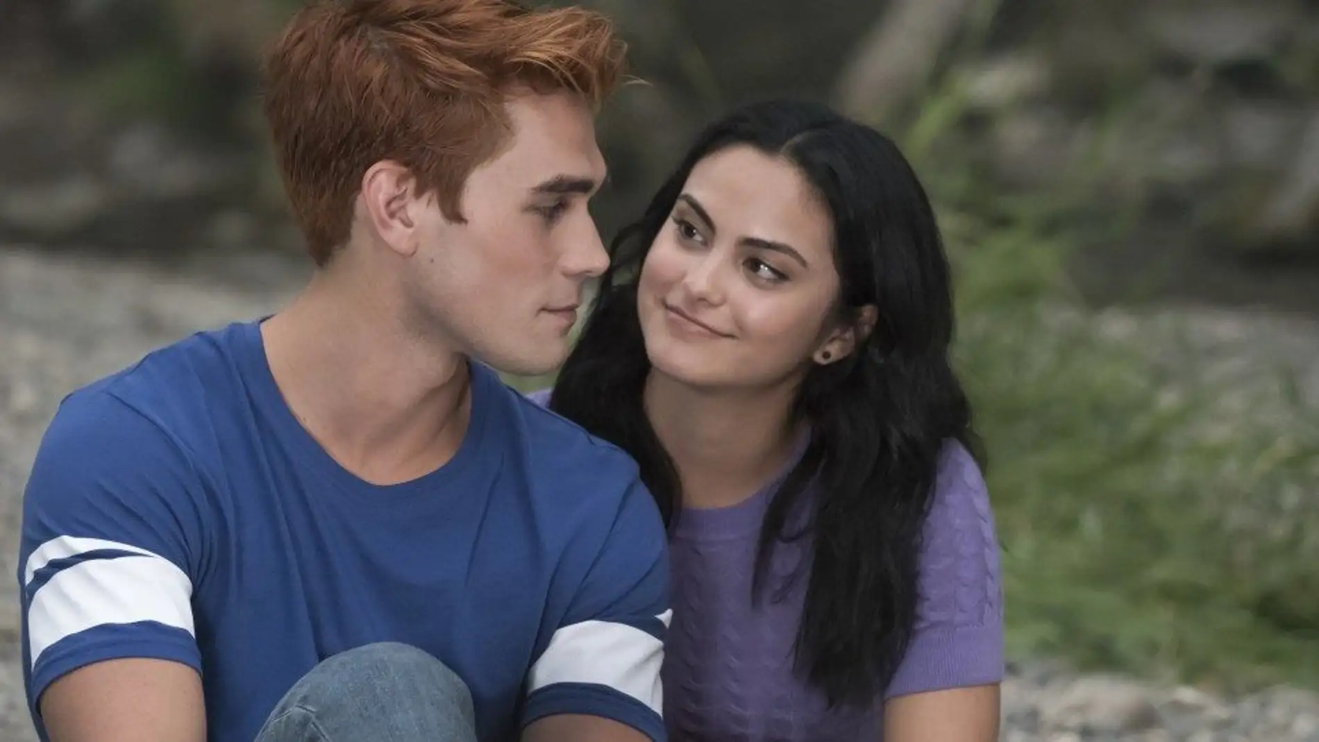 Veronica y Archie en 'Riverdale'