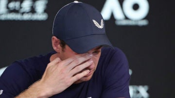 Andy Murray, emocionado, anuncia su retirada