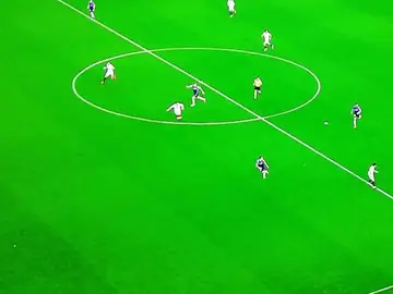 La jugada de Óscar Plano en el Valencia-Valladolid La jugada de Óscar Plano en el Valencia-Valladolid