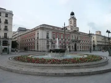 Fuente de la Puerta del Sol Fuente de la Puerta del Sol