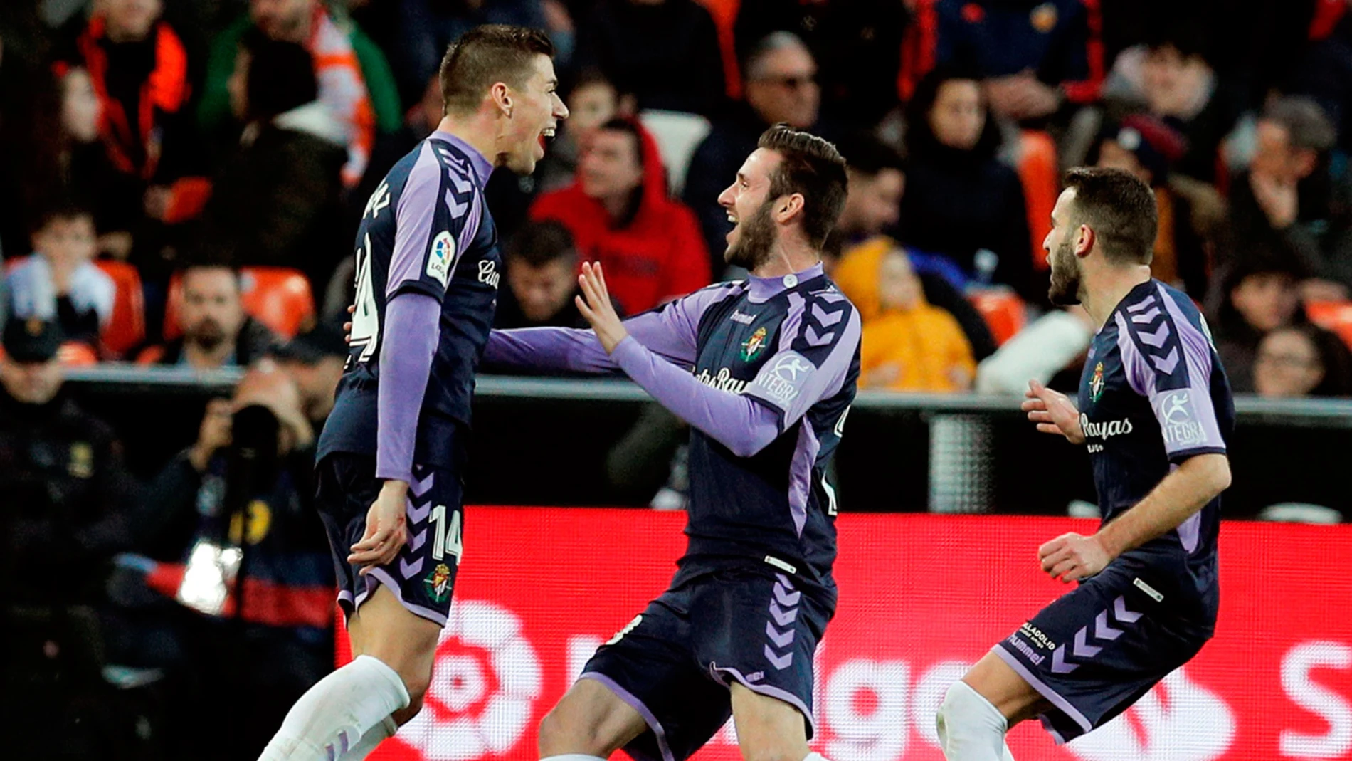 Rubén Alcaraz celebrando su gol Rubén Alcaraz celebrando su gol