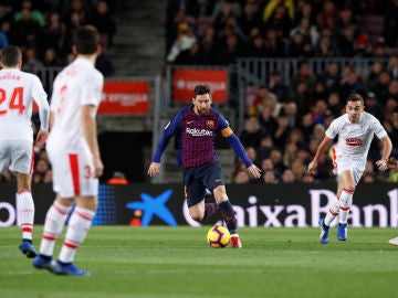 Messi, en acción contra el Eibar