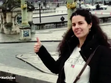 El padre de la española que murió en la explosión de París: "La gente grababa con el móvil y nadie les ayudaba" El padre de la española que murió en la explosión de París: "La gente grababa con el móvil y nadie les ayudaba"