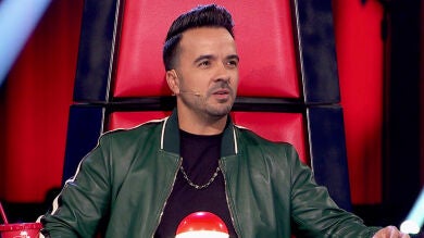 La imagen del pasado de Luis Fonsi en la que se compara con el personaje de 'Los Simpson' más insospechado 