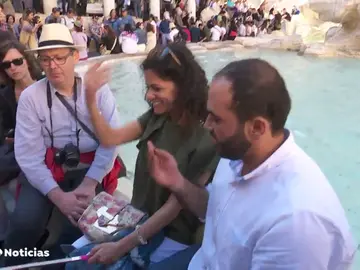 ¿Qué se hace con el dinero que se recoge en las fuentes? ¿Qué se hace con el dinero que se recoge en las fuentes?