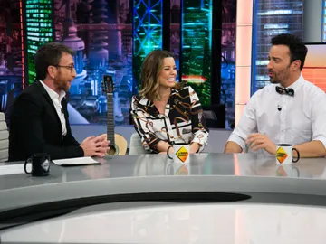 Adriana Torrebejano y Pablo Puyol nos explican el particular escenario de su obra en 'El Hormiguero 3.0' Adriana Torrebejano y Pablo Puyol nos explican el particular escenario de su obra en 'El Hormiguero 3.0'