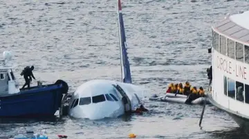 Momento del acuatizaje en el río Hudson Momento del acuatizaje en el río Hudson