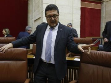 El portavoz de Vox en el Parlamento de Andalucía, Francisco Serrano