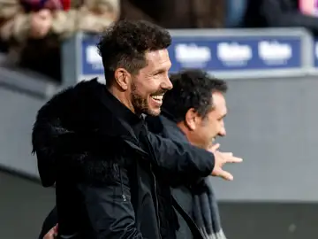 Simeone en el choque contra el Girona Simeone en el choque contra el Girona