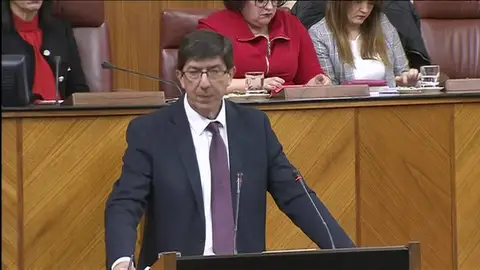 Juan Marín emplaza a Juanma Moreno a "cumplir" ante una "responsabilidad histórica" Juan Marín emplaza a Juanma Moreno a "cumplir" ante una "responsabilidad histórica"
