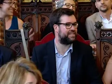 El alcalde de Palma retira la carta de felicitación de las fiestas por las faltas de ortografía El alcalde de Palma retira la carta de felicitación de las fiestas por las faltas de ortografía