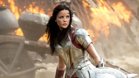 Jamie Alexander como Lady Sif en 'Thor' Jamie Alexander como Lady Sif en 'Thor'