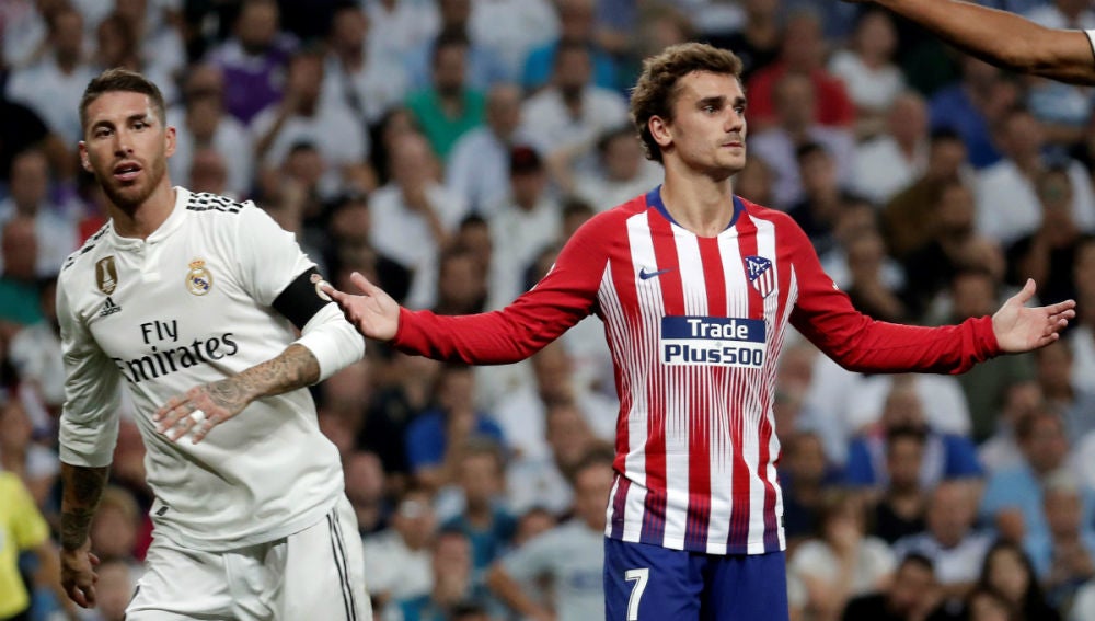 Sergio Ramos y Antoine Griezmann