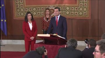 Juanma Moreno tomará posesión como presidente de la Junta arropado por Casado, Rajoy y Santamaría Juanma Moreno tomará posesión como presidente de la Junta arropado por Casado, Rajoy y Santamaría